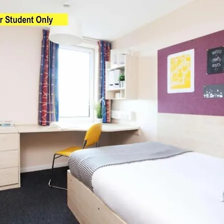 بيت ضيافة Pleasant Rooms For Students Only, Leeds - Sk