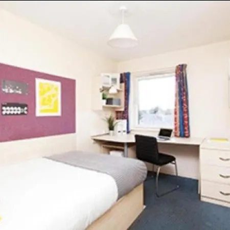 Pleasant Rooms For Students Only, Leeds - Sk Лидс